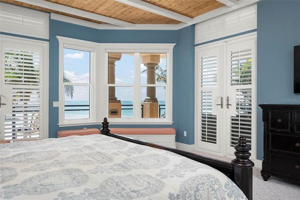 Bedroom, Interior, Wooden Beams, Wooden Ceilings
