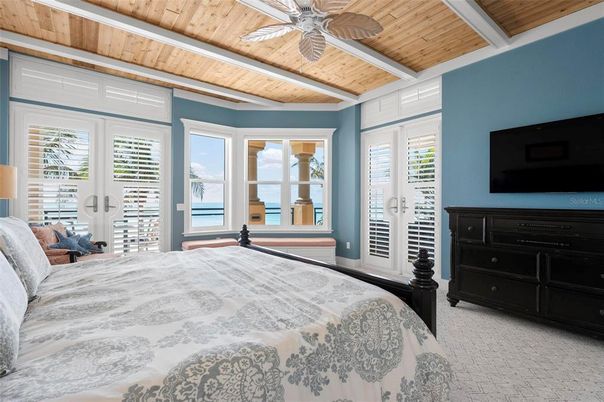 Bedroom, Interior, Wooden Beams, Wooden Ceilings