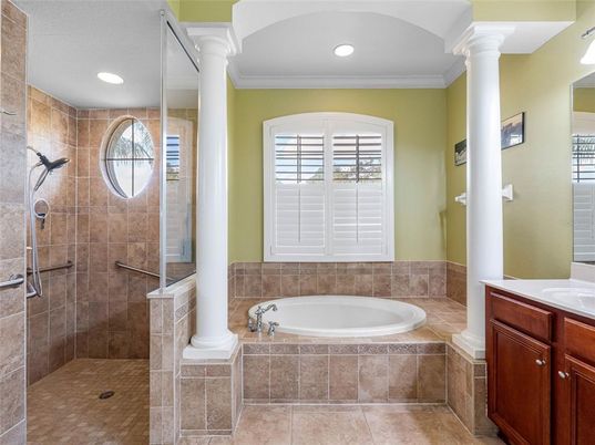 Bathroom, Interior, Recessed Lighting