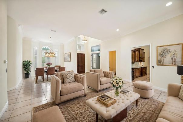 Dining room, Interior, Living room, Pendant Lights, Recessed Lighting