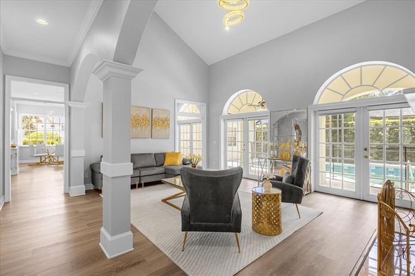 Interior, Living room, Recessed Lighting, Wood Texture Flooring
