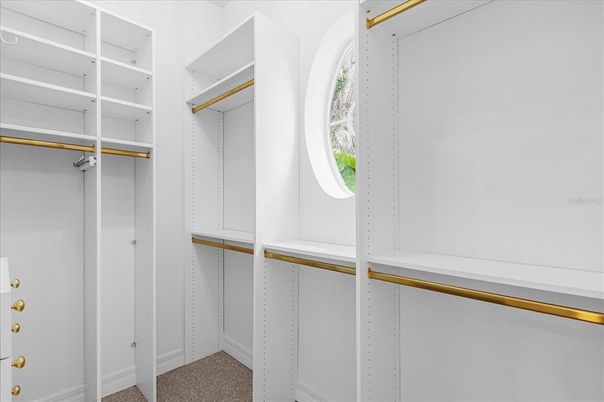 Interior, Walk-in Closets
