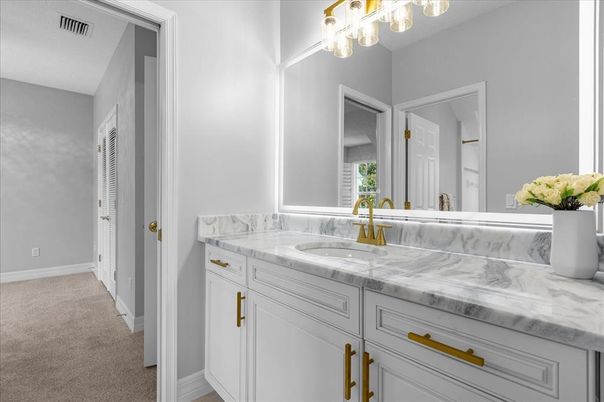 Bathroom, Dual Sink Vanities, Interior