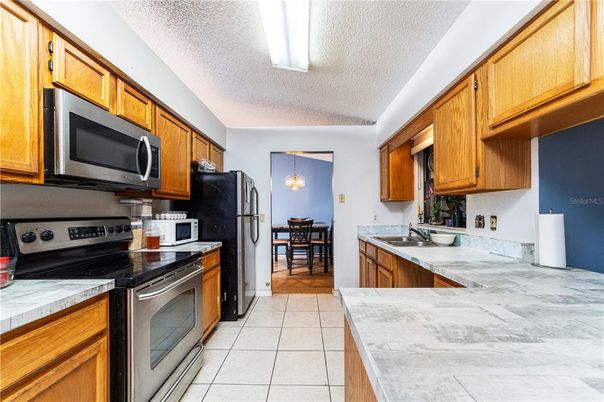 Dining room, Interior, Kitchen, Pendant Lights