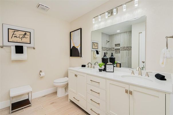 Bathroom, Dual Sink Vanities, Interior, Wood Texture Flooring
