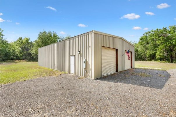 Backyard, Detached Garage, Exterior