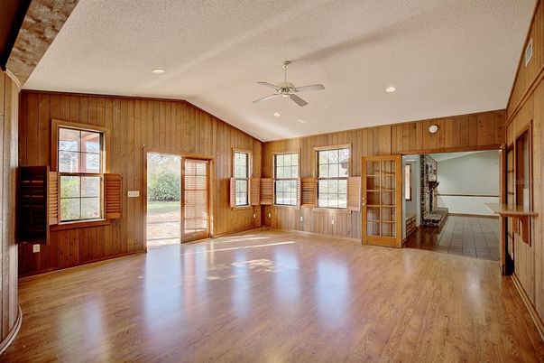 Empty room, Interior, Recessed Lighting, Wood Texture Flooring, Wooden Walls