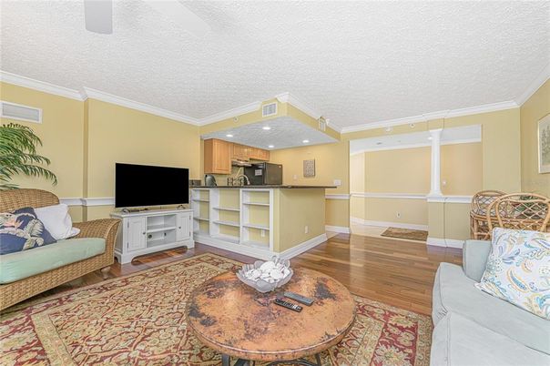 Interior, Kitchen, Living room, Recessed Lighting, Wood Texture Flooring