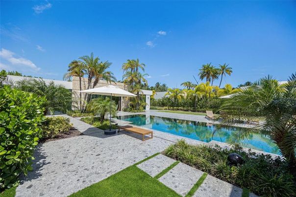 Exterior, Lake, Pool
