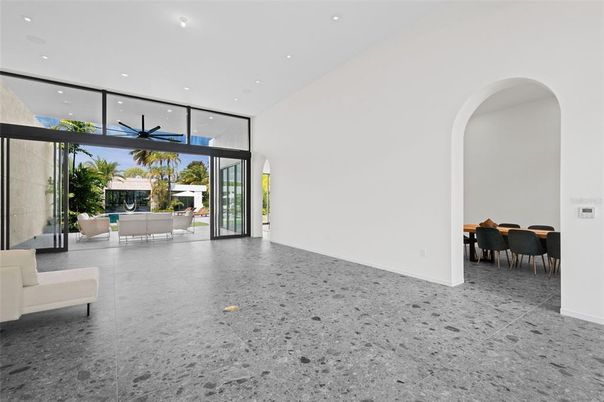 Dining room, Interior, Recessed Lighting