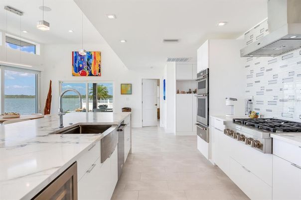 Interior, Kitchen, Pendant Lights, Recessed Lighting, Stainless Steel Appliances, Water