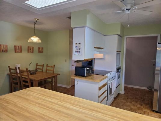 Dining room, Interior, Kitchen, Pendant Lights, Wood Texture Flooring