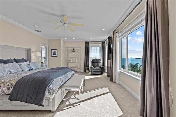 Bedroom, Interior, Recessed Lighting, Water