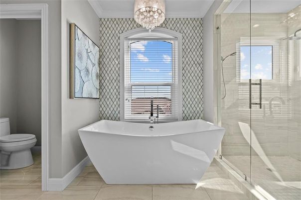 Bathroom, Free Standing Baths, Glass Shower, Interior, Pendant Lights