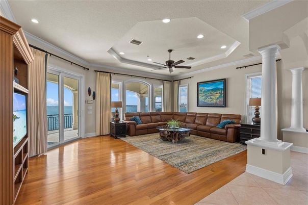 Interior, Living room, Recessed Lighting, Wood Texture Flooring