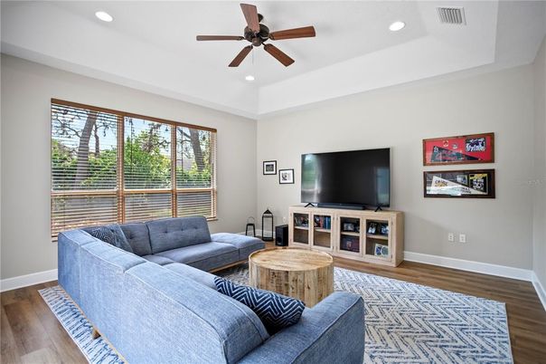 Interior, Living room, Recessed Lighting, Wood Texture Flooring
