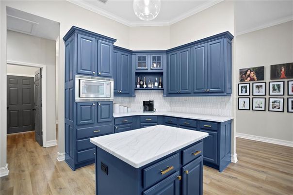 Interior, Kitchen, Pendant Lights, Wood Texture Flooring