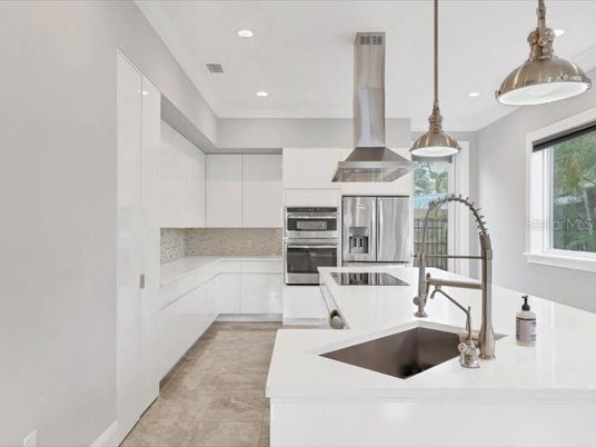 Interior, Kitchen, Pendant Lights, Recessed Lighting, Stainless Steel Appliances