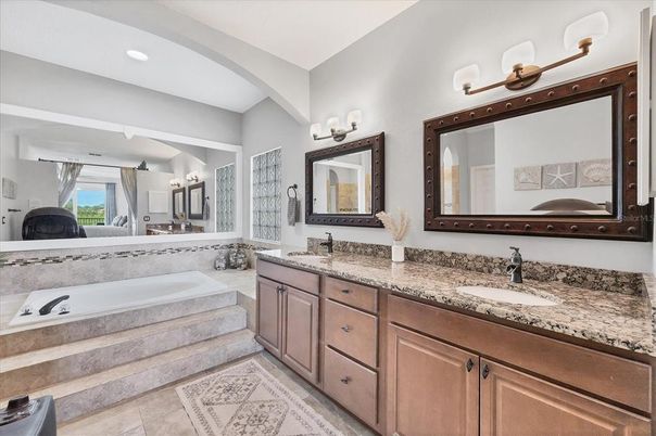 Bathroom, Dual Sink Vanities, Interior, Recessed Lighting