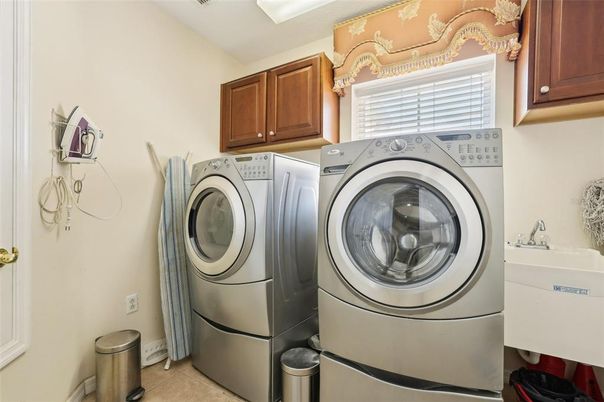 Interior, Utility Closets, Washer