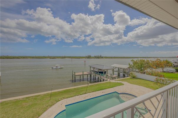 Exterior, Lake, Pool, Water