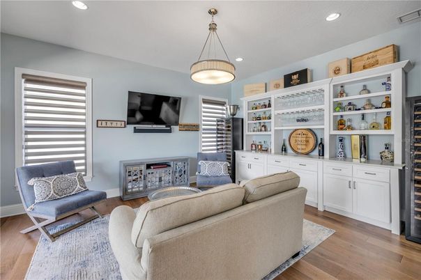 Interior, Living room, Pendant Lights, Recessed Lighting, Wood Texture Flooring