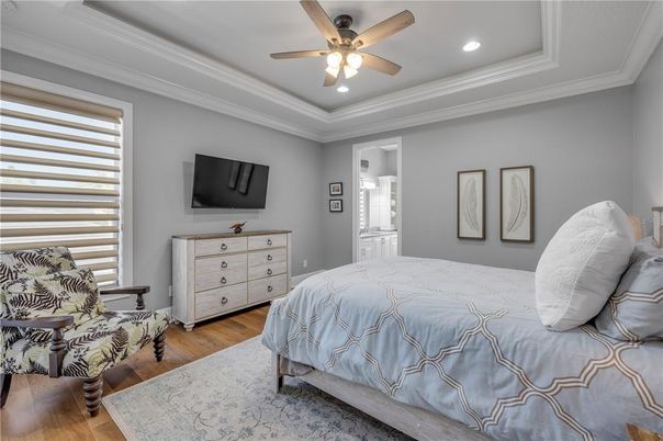 Bedroom, Interior, Recessed Lighting, Wood Texture Flooring