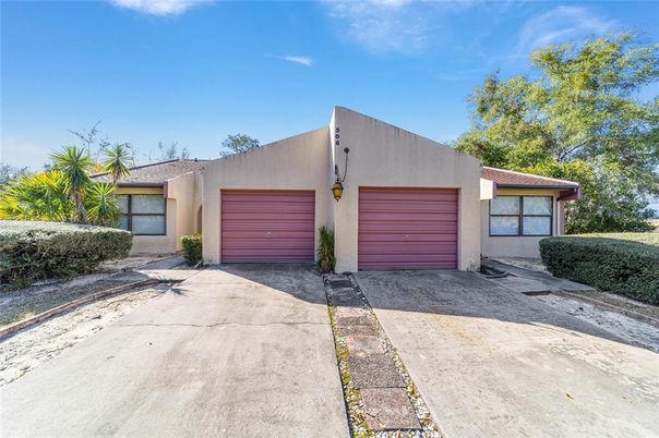 Detached Garage, Exterior