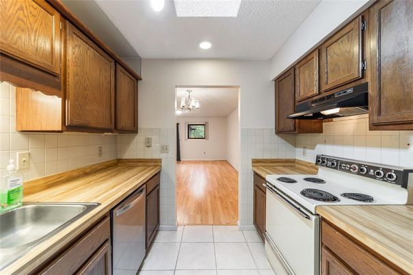 Chandelier, Interior, Kitchen, Recessed Lighting, Wood Texture Flooring