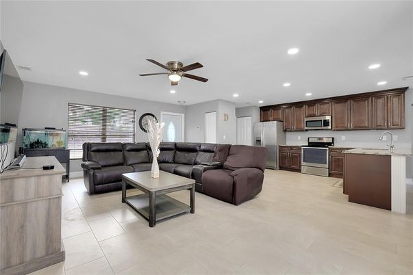 Interior, Kitchen, Living room, Recessed Lighting, Stainless Steel Appliances