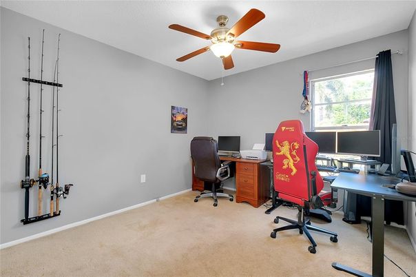 Home Office, Interior