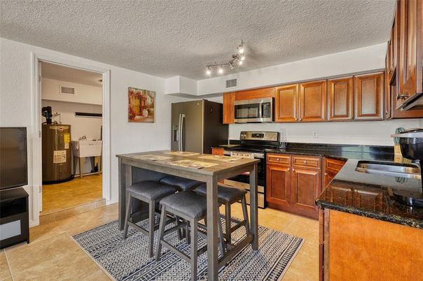 Dining room, Interior, Kitchen, Stainless Steel Appliances