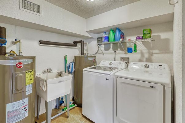 Interior, Washer