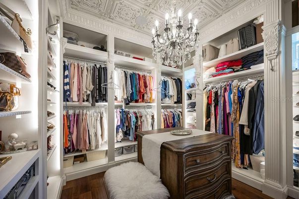Chandelier, Interior, Walk-in Closets, Wood Texture Flooring
