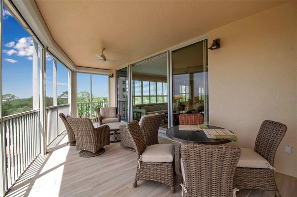 Interior, Living room, Sun Room, Wood Texture Flooring