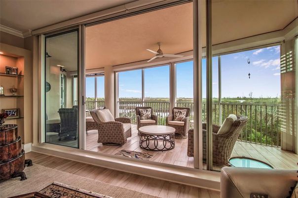 Interior, Sun Room, Wood Texture Flooring