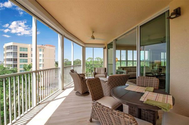 Interior, Sun Room, Wood Texture Flooring