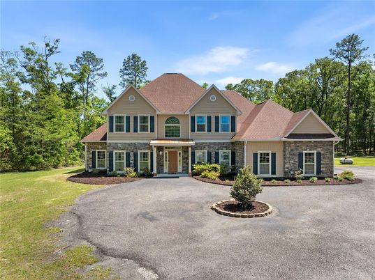 Backyard, Exterior, Facade, Brick Traditional