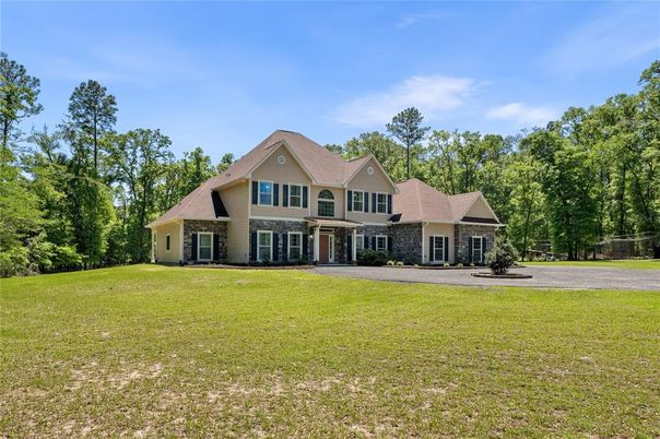 Backyard, Exterior, Facade, Farmhouse