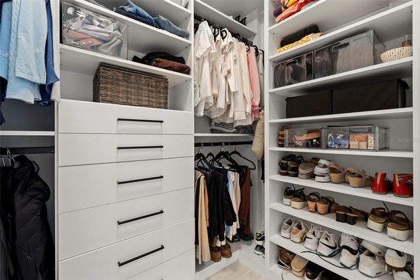 Interior, Walk-in Closets