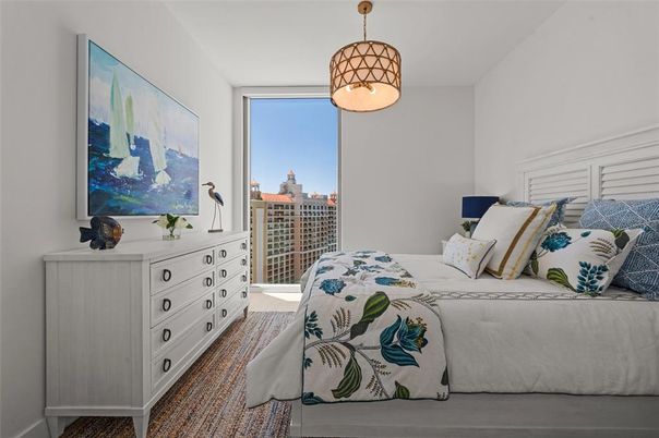 Bedroom, Interior, Pendant Lights