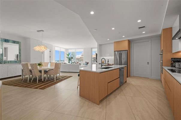 Dining room, Interior, Kitchen, Living room, Pendant Lights, Recessed Lighting, Stainless Steel Appliances