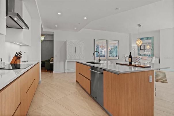 Dining room, Interior, Kitchen, Pendant Lights, Recessed Lighting, Stainless Steel Appliances
