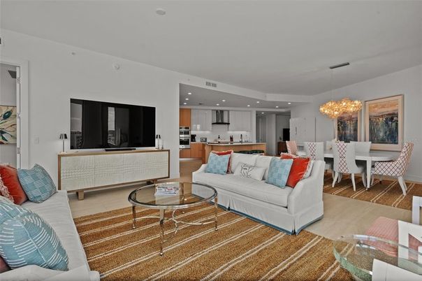 Chandelier, Dining room, Interior, Kitchen, Living room, Recessed Lighting, Stainless Steel Appliances