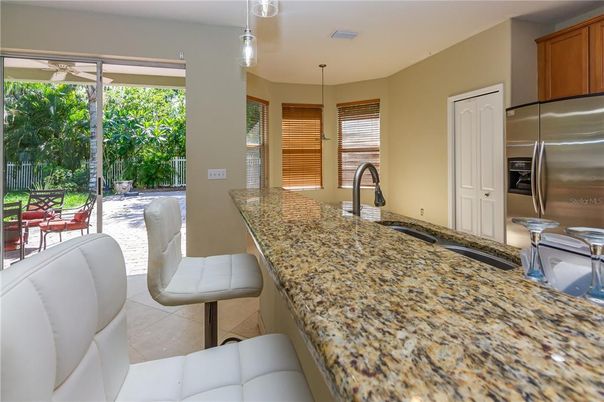 Interior, Kitchen, Pendant Lights, Stainless Steel Appliances