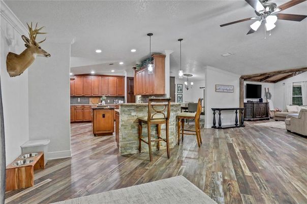 Interior, Kitchen, Living room, Pendant Lights, Recessed Lighting, Wood Texture Flooring