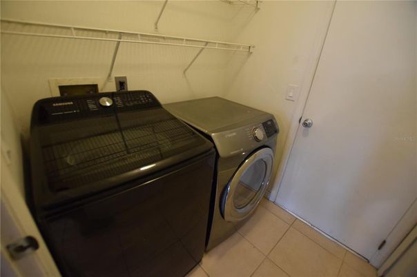 Interior, Washer