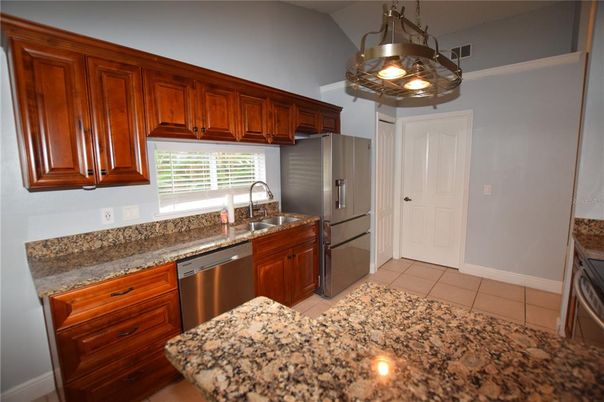 Interior, Kitchen, Pendant Lights, Stainless Steel Appliances