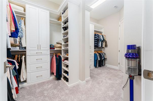 Interior, Walk-in Closets