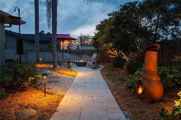 Backyard, Exterior